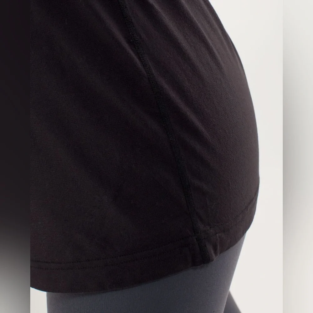 LULULEMON Debut Black Tank Top w Built-in Bra
